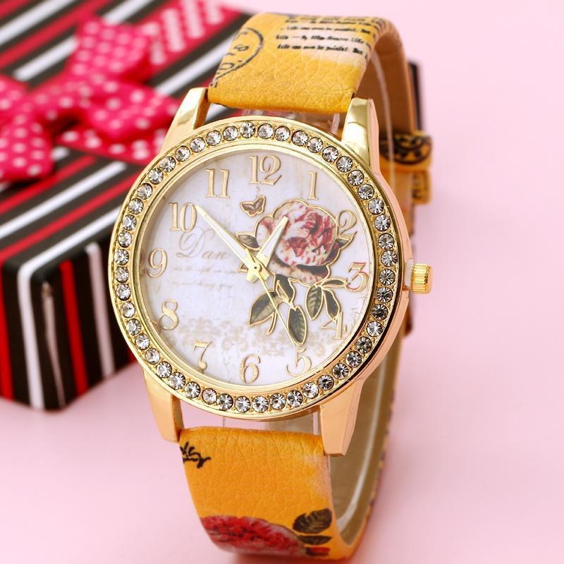 Chinese style flower pattern ladies quartz watch